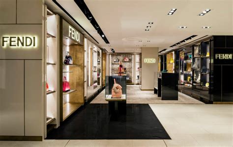 la rinascente fendi|Boutique FENDI Milano Rinascente Men Milano.